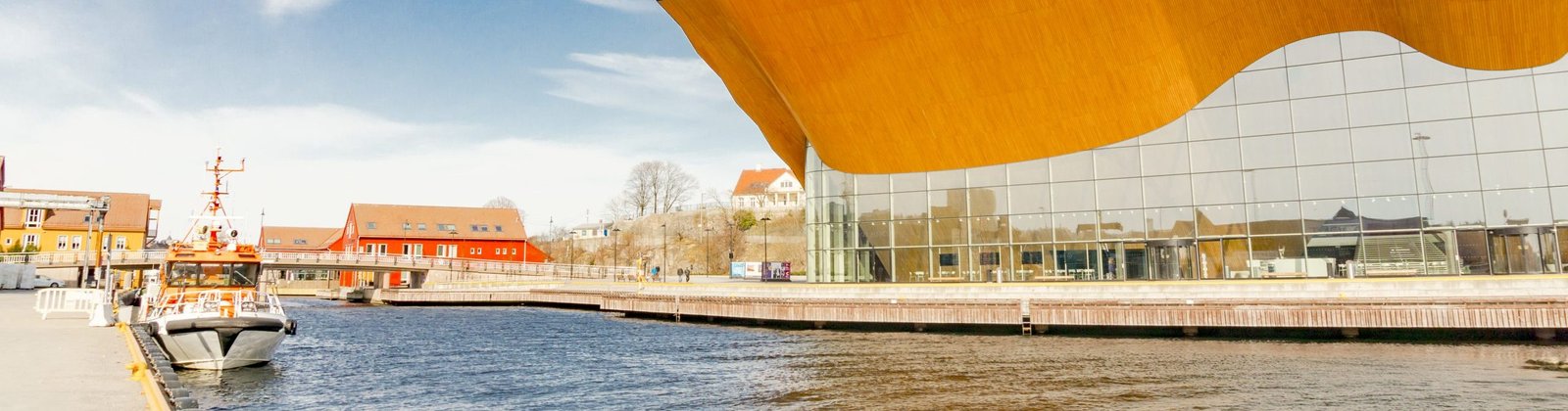 У театрі Kilden відкрилася виставка «Civilians in Captivity»