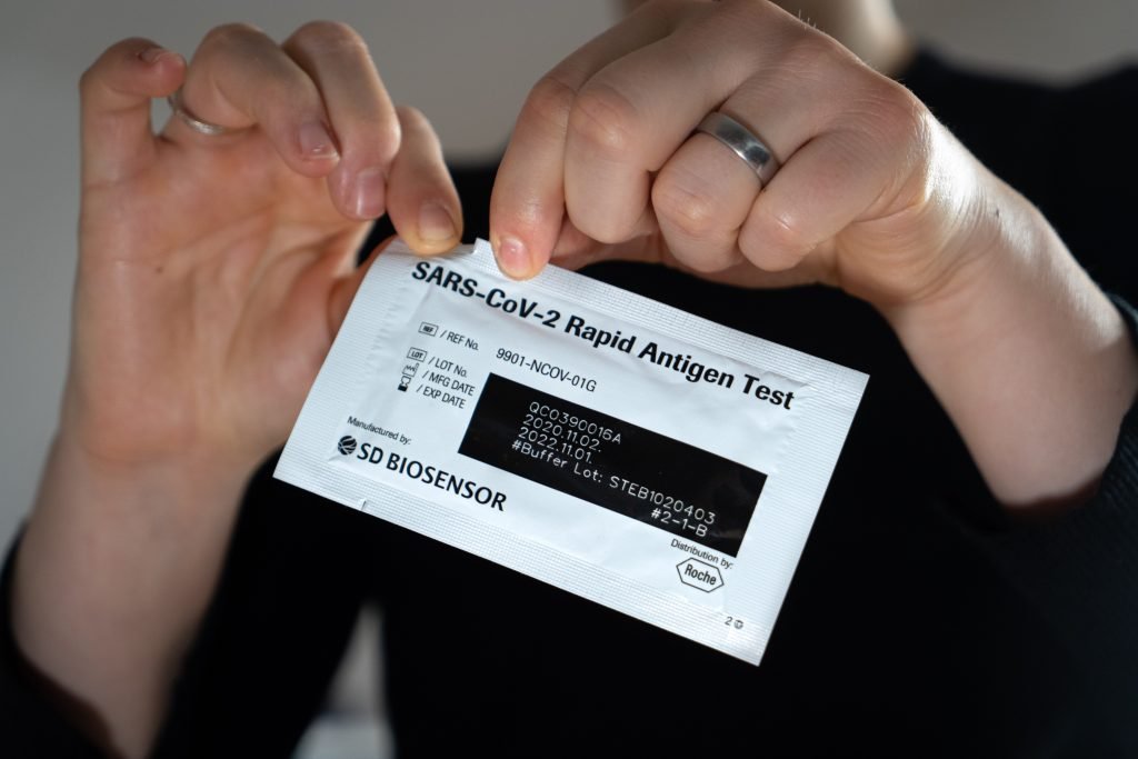 test antygenowy Covid-19 Roche SD Biosensor