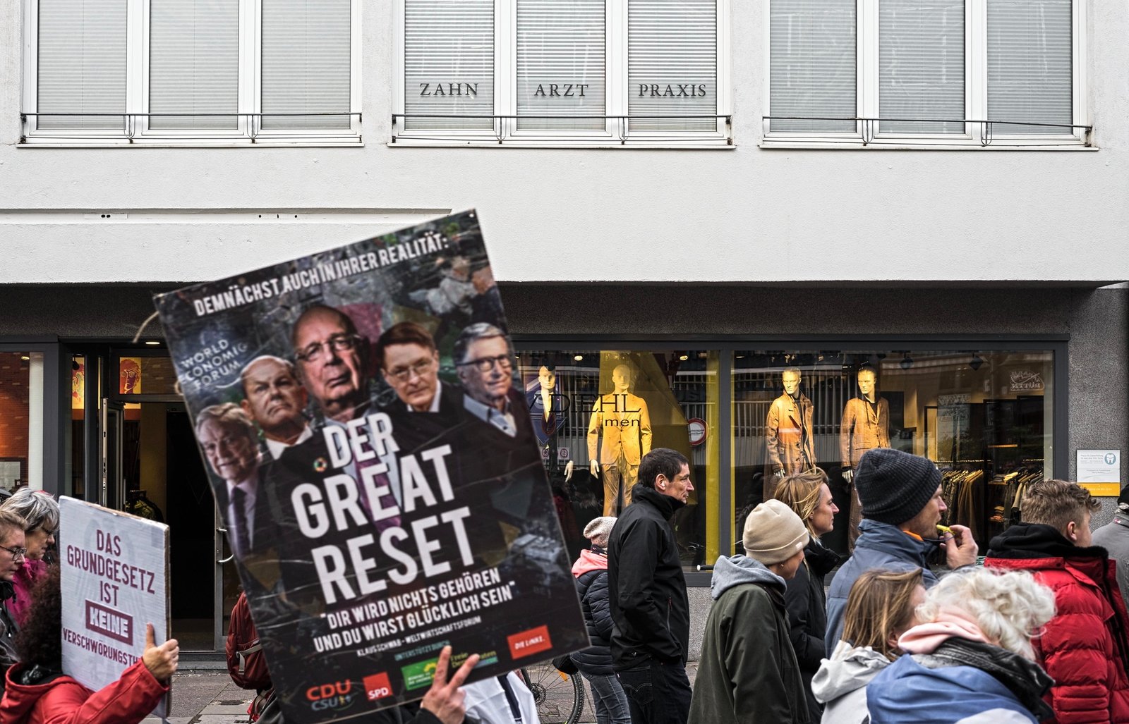 WEF za zniesieniem posiadania samochodów