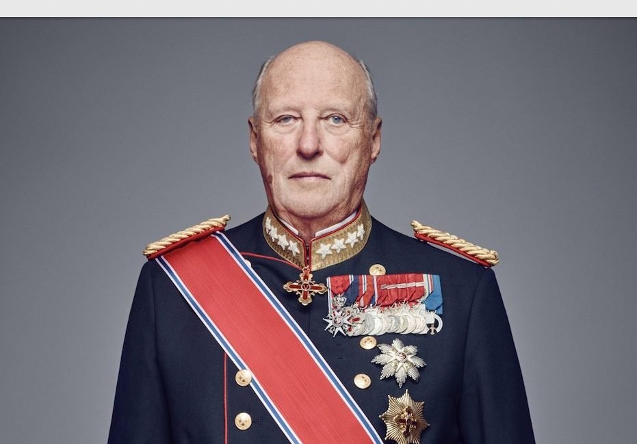 Noworoczne orędzia króla i premiera