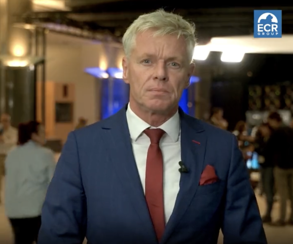 „Zaszczep się dla innych” zawsze było farsą. Paszport szczepionkowy pozbawiony podstaw