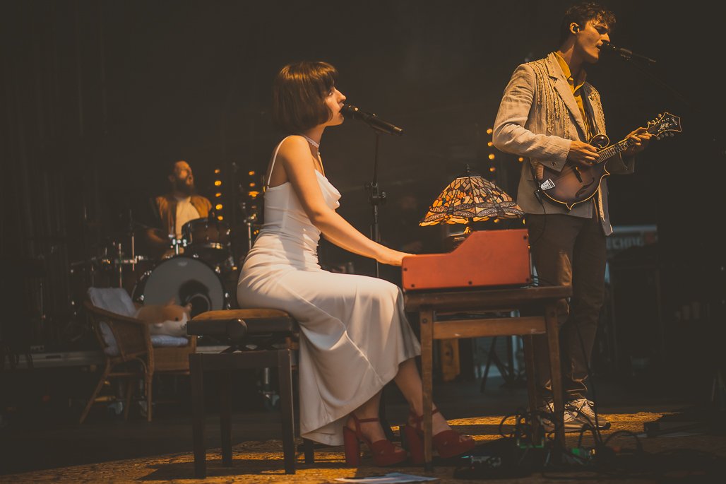 O Harrym Hole, Cosmopolite Scene, Kwiecie Jabłoni i innych zdarzeniach muzycznych