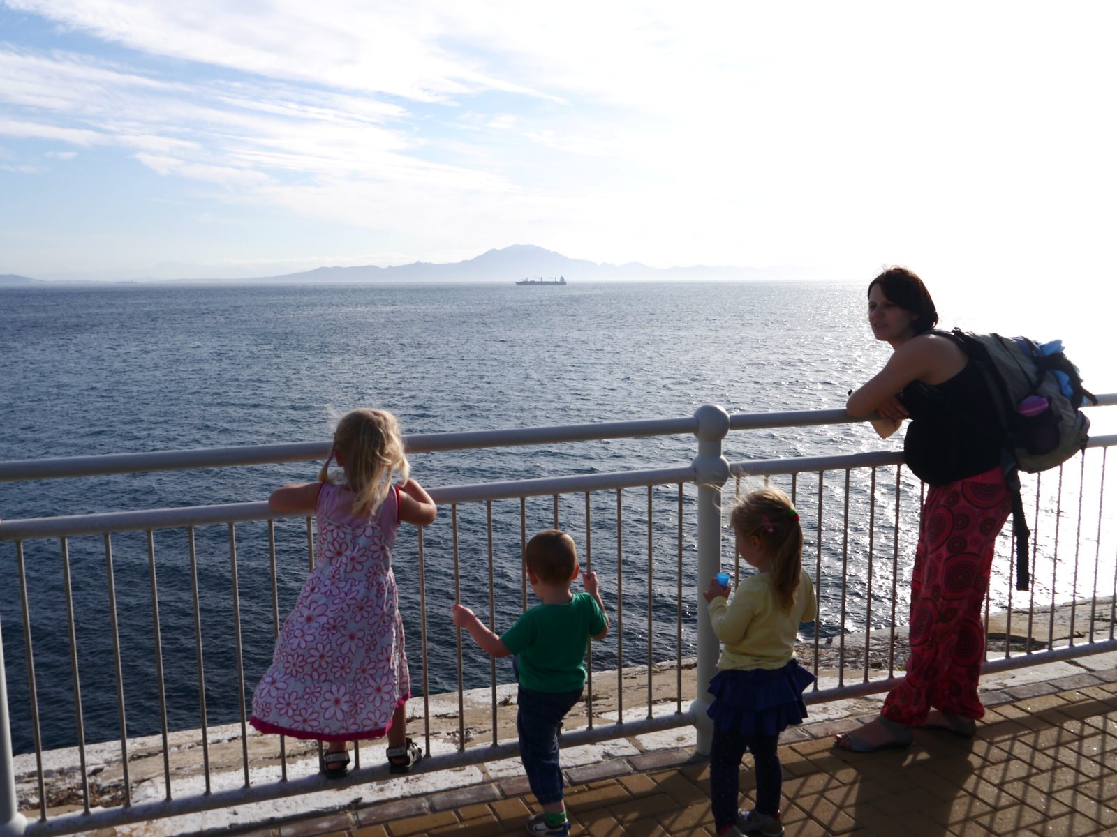 Gibraltar, spiski i pływające whisky