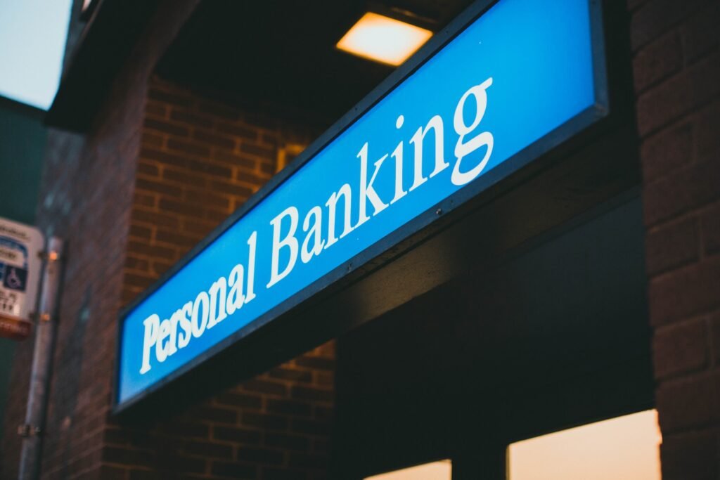 Chciał wypłacić swoje pieniądze. Norweski bank odmówił