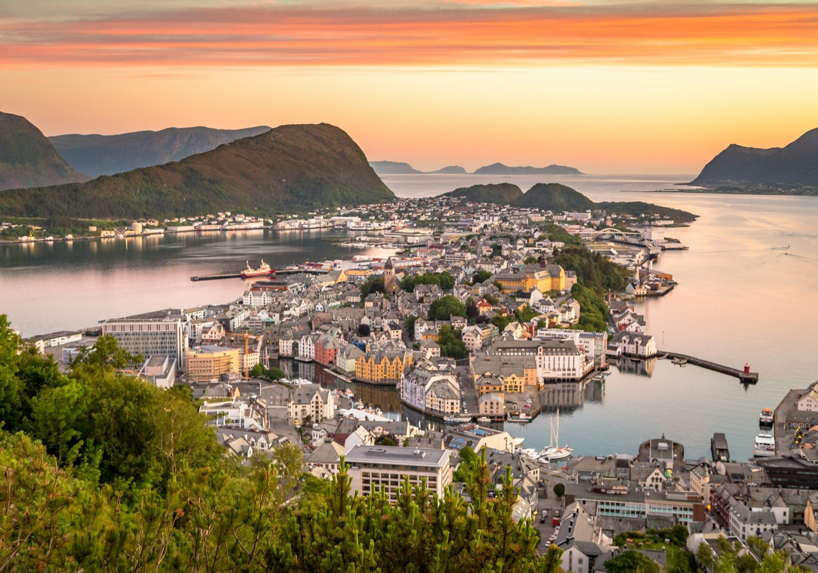 Ålesund. Średniowieczna osada handlowa