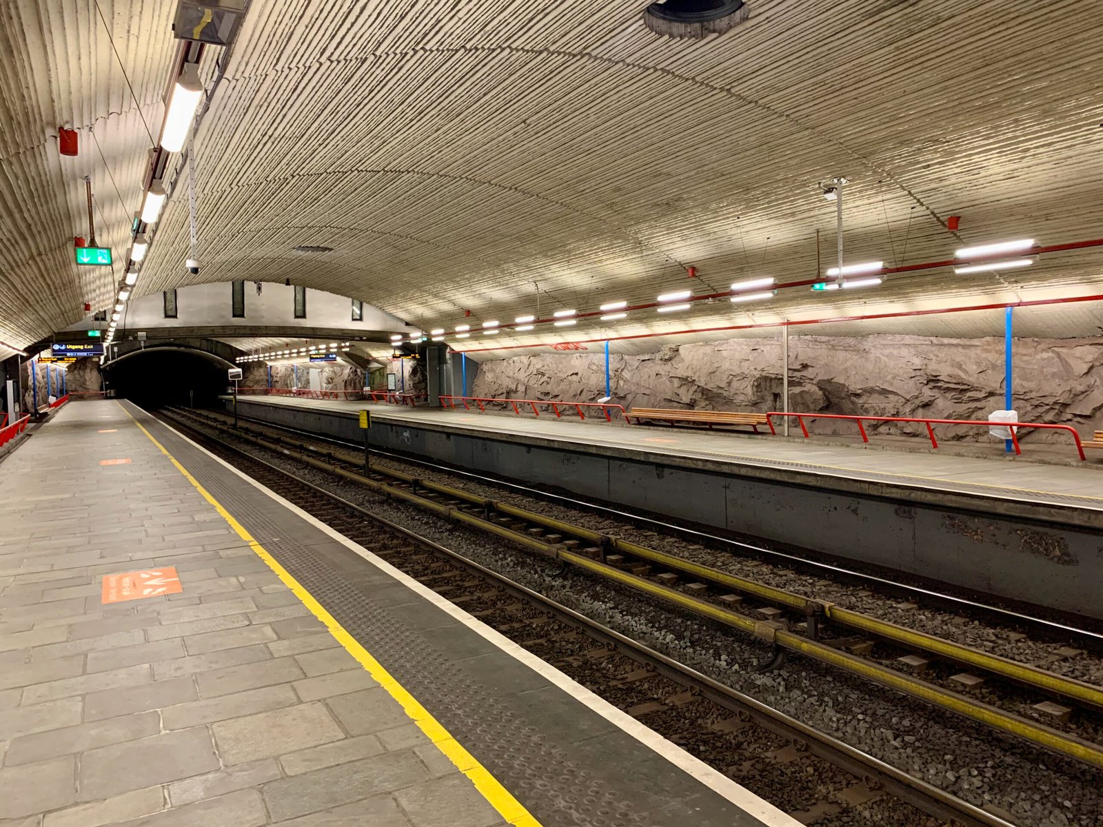 Oslo: Nastolatek poważnie raniony nożem 