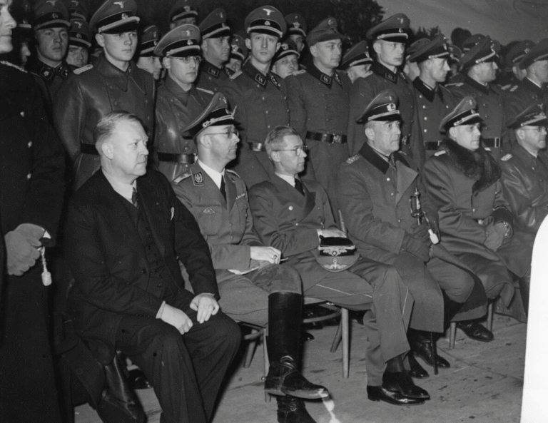 Państwo opiekuńcze… wobec grobu zdrajcy