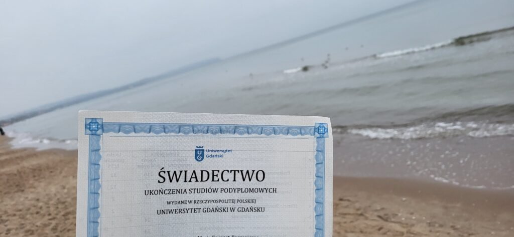 Nie tak łatwo trafić na Północ. Historie słuchaczy skandynawistycznej podyplomówki skandynawistyka, świadectwo