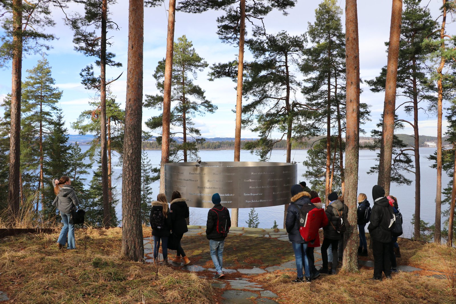 Minnet om 22. juli og Utøya forplikter oss