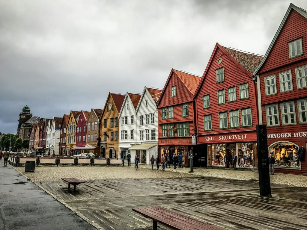 Bergen dla rodzin: więcej aktywności dla dzieci, ostrzeżenie dotyczące wody i zakaz kąpieli Bergen