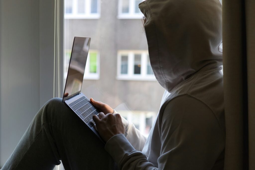 niechciane treści seksualne online