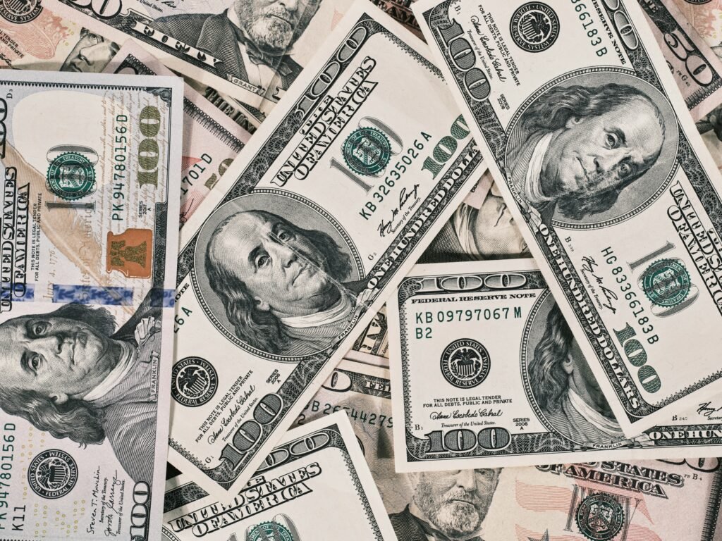 Norwegia wydaje miliony na amerykańskich prawników, by zablokować nowe cła Trumpa dolary