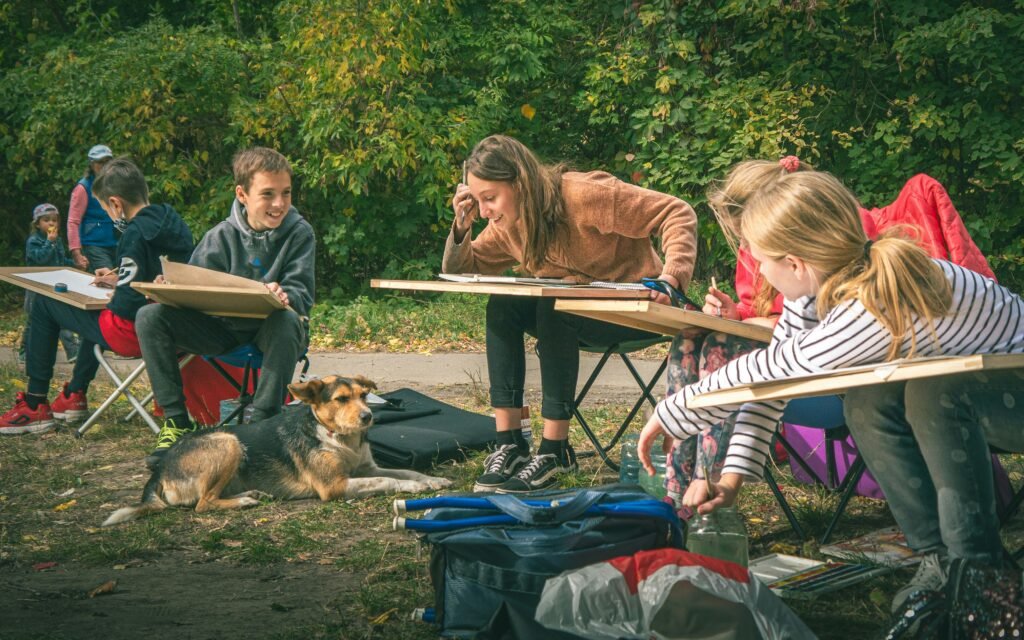 zajęcia plastyczne w plenerze