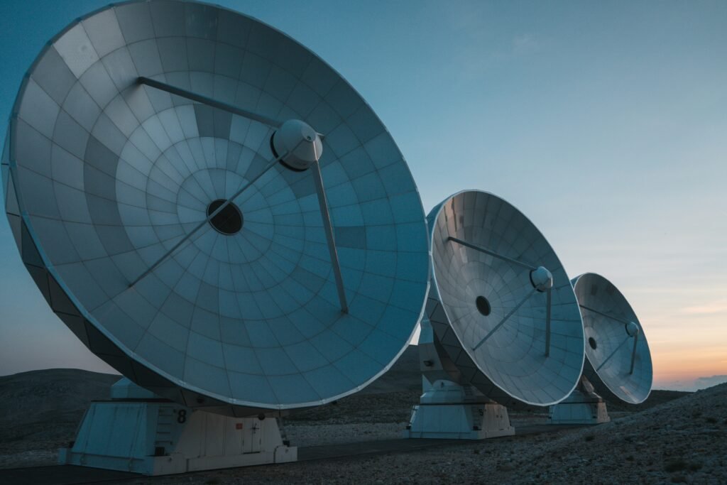 Zakłócenia GPS już codziennością w części Norwegii. FFI ostrzega przed poważnymi skutkami satelity