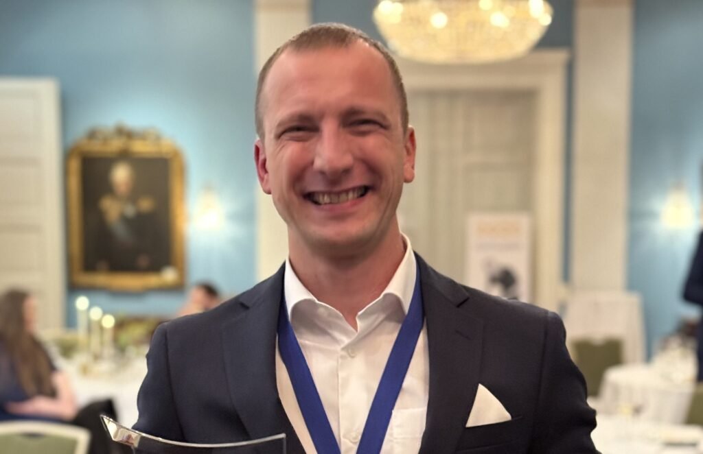 Najsympatyczniejszy fachowiec Norwegii jest imigrantem Oleksii Sinitsyn, Najsympatyczniejszy fachowiec Norwegii